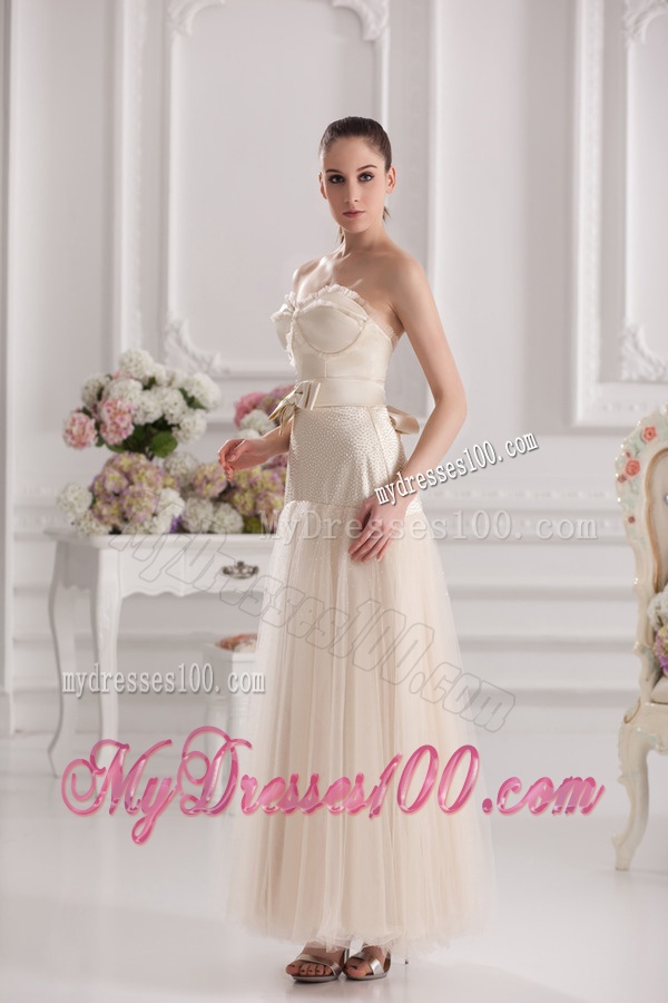 A-line Sweetheart Floor-length Bowknot Champagne Evening Dress