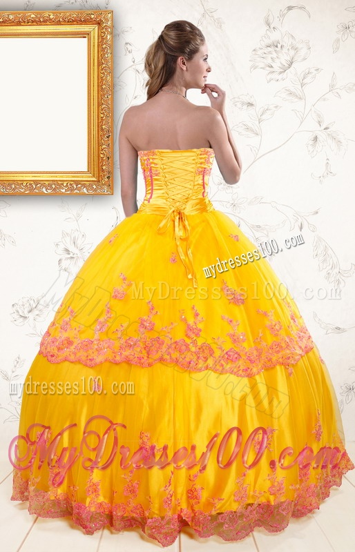 2016 Exquisite Strapless Gold Quinceanera Dresses with Appliques