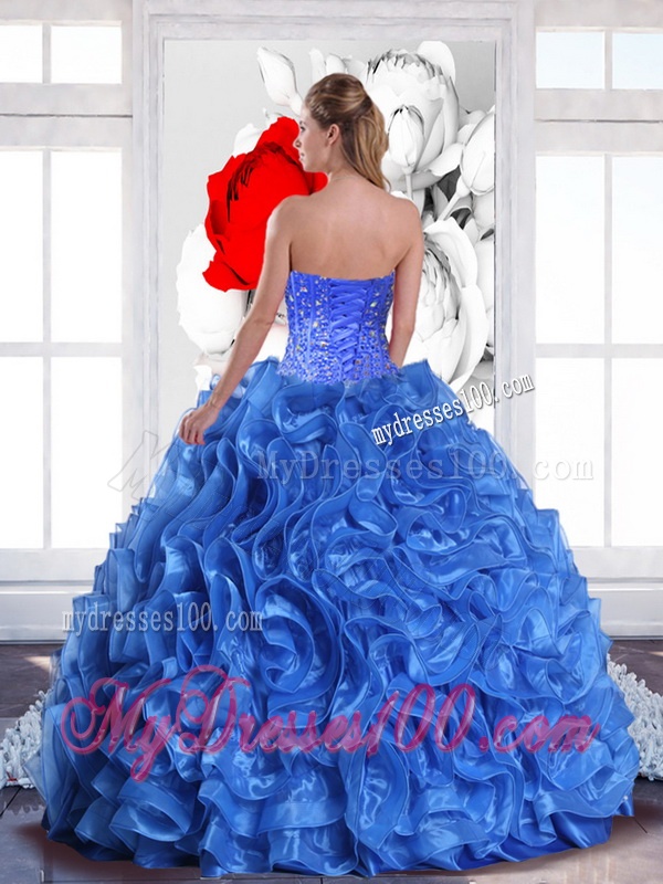 2016 Modest Ball Gown Quinceanera Dresses with Beading and Ruffles