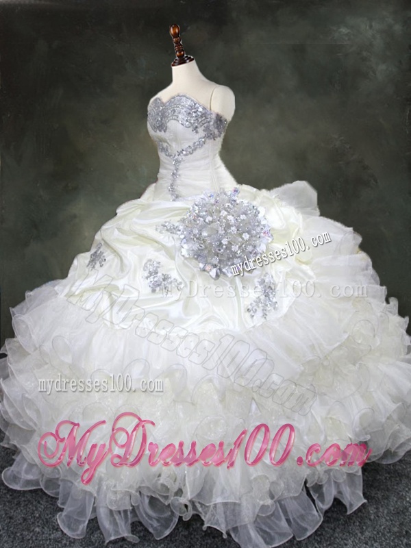 Discount Ruffled Layers Quinceanera Gowns with Beading and Sequins