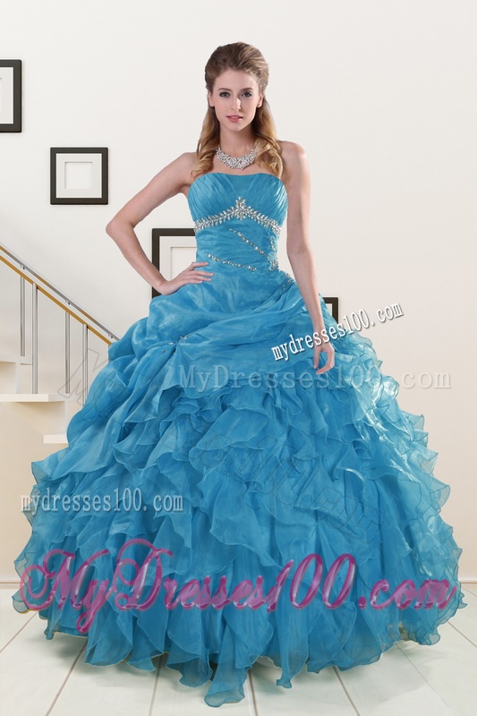 2016 Luxurious Strapless Quinceanera Dresses with Beading and Ruffles