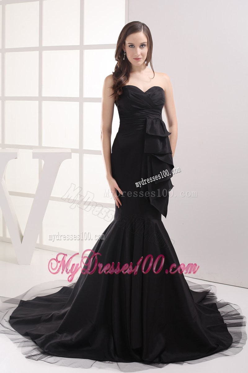 Black Mermaid Sweetheart Ruching Celebrity Dress with Chapel Train