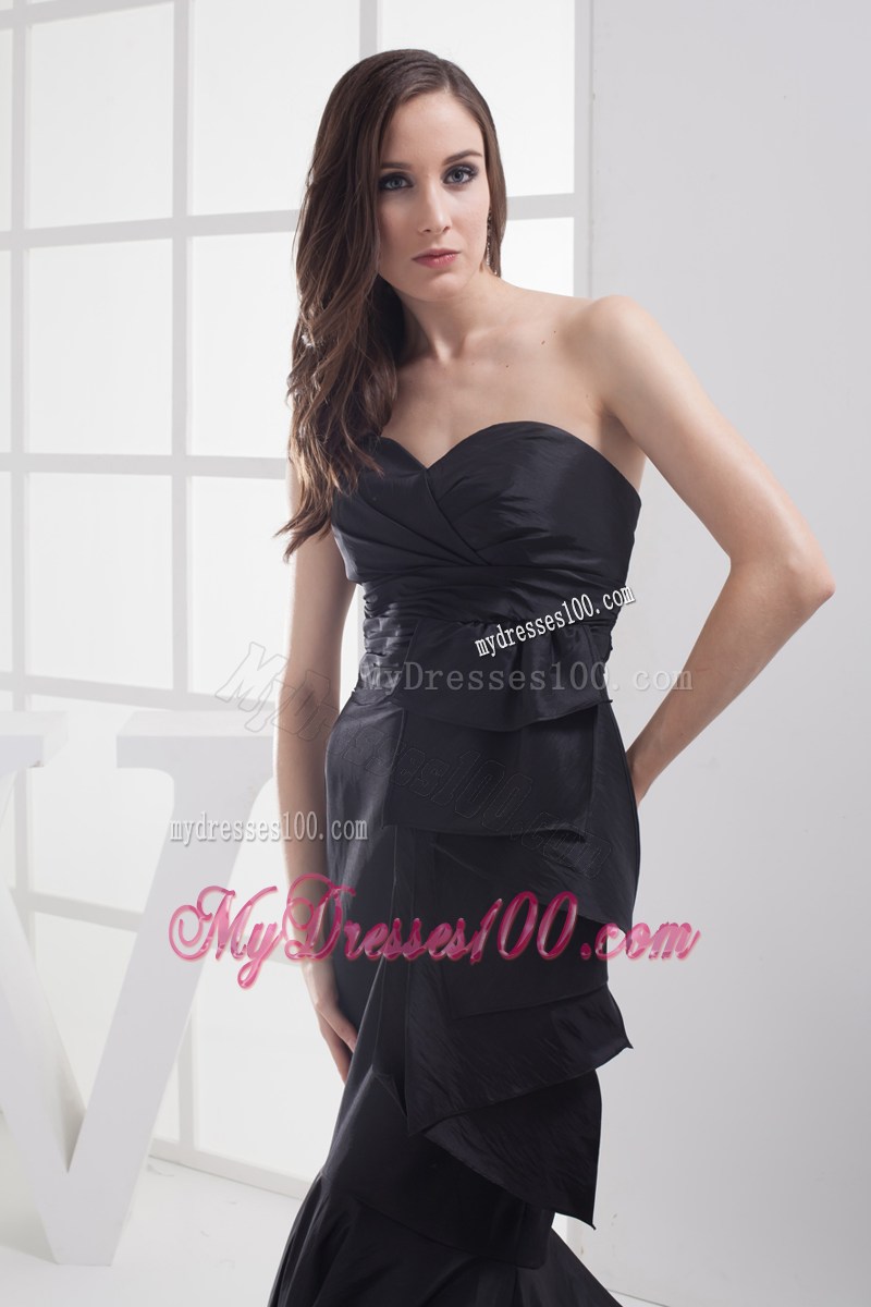 Black Mermaid Sweetheart Ruching Celebrity Dress with Chapel Train
