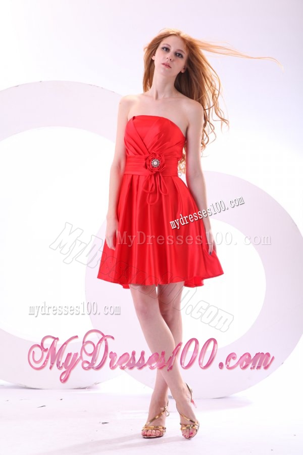 Simple Strapless A-line Mini-length Red Evening Dress with Ruching