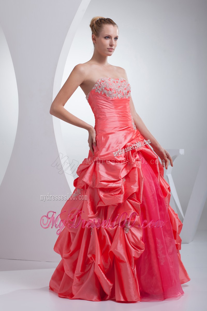 Sweetheart A-line Watermelon Red Quinceanera Dress Pick-ups Appliques