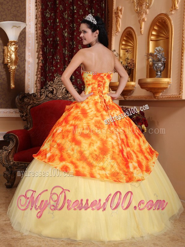 Light Yellow Sweetheart Tulle Beading Ball Gown Quinceanera Dress