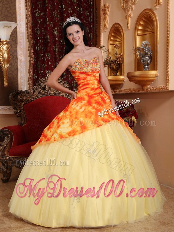 Light Yellow Sweetheart Tulle Beading Ball Gown Quinceanera Dress
