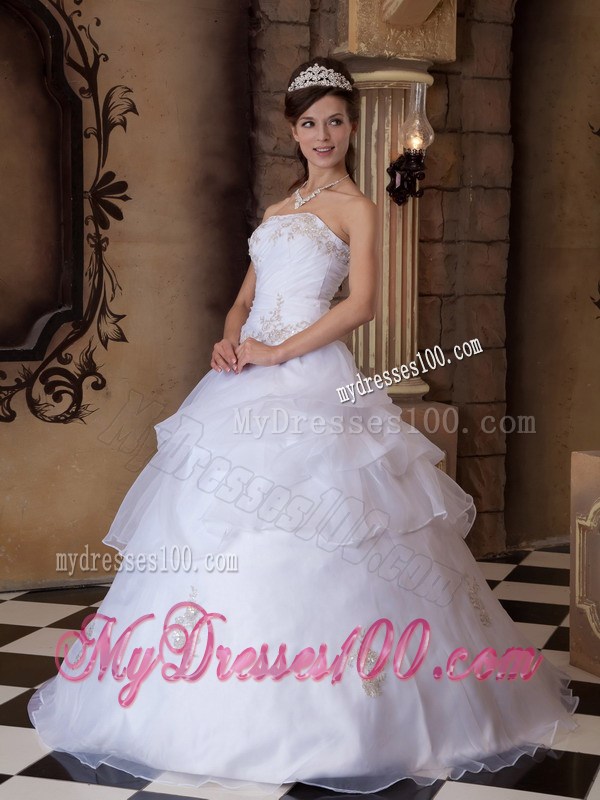 Ball Gown Strapless Floor-length Appliqued White Quinceanera Dress
