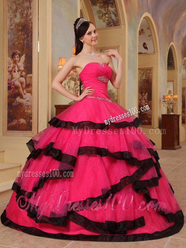 Red Ball Gown Strapless Quinceanera Dress Appliques and Beading