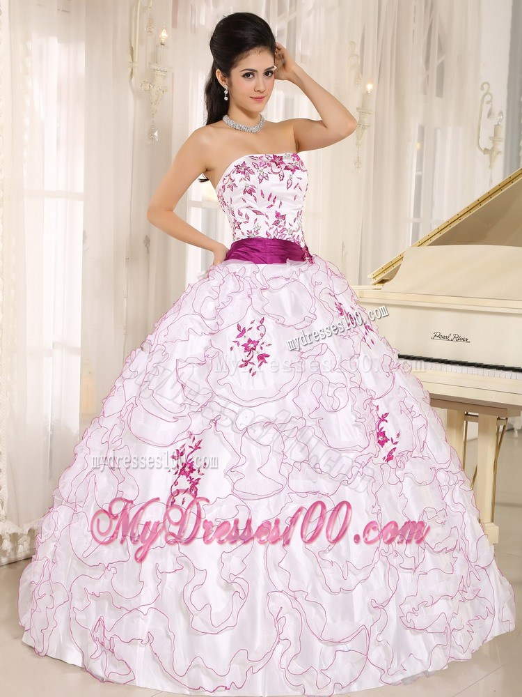 White Organza Strapless Quinceanera Dress With Embroidery and Belt