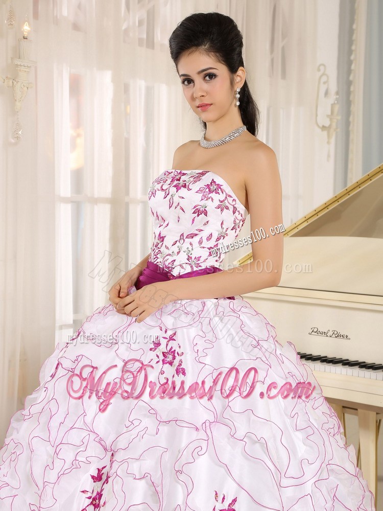 White Organza Strapless Quinceanera Dress With Embroidery and Belt