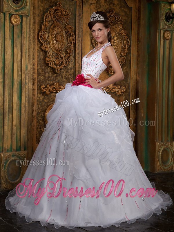White A-line Halter Beading Organza Quinceanera Dress with Belt