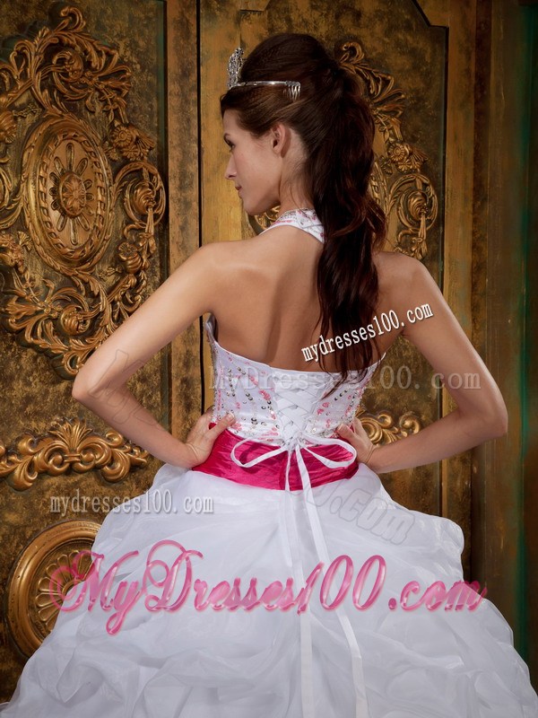 White A-line Halter Beading Organza Quinceanera Dress with Belt