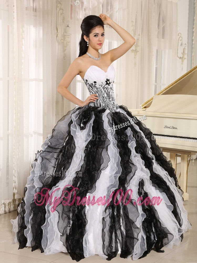 White and Black Ruffles Sweetheart Quinceanera Dress With Appliques