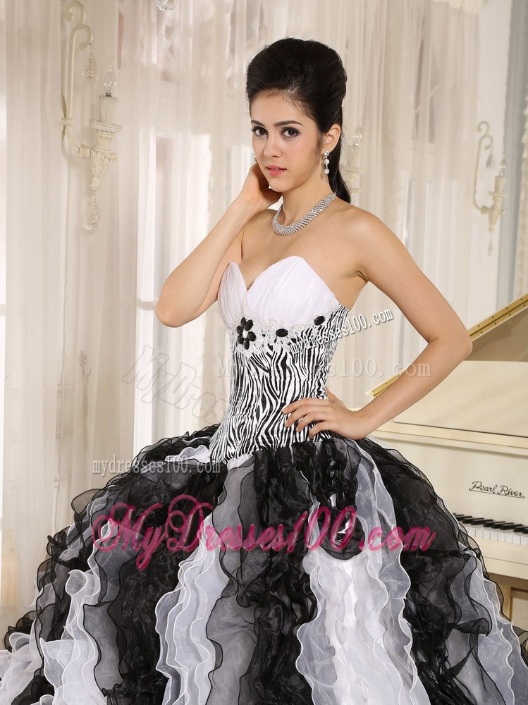 White and Black Ruffles Sweetheart Quinceanera Dress With Appliques