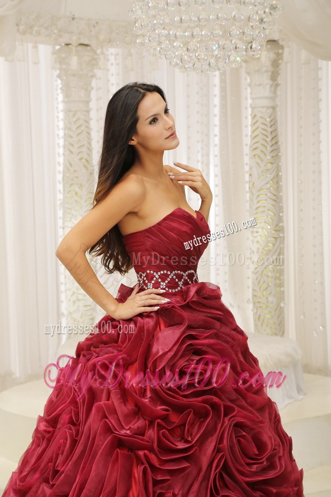 Wine Red Dresses of 15 Made of Rolling Flower Fabric with Beading