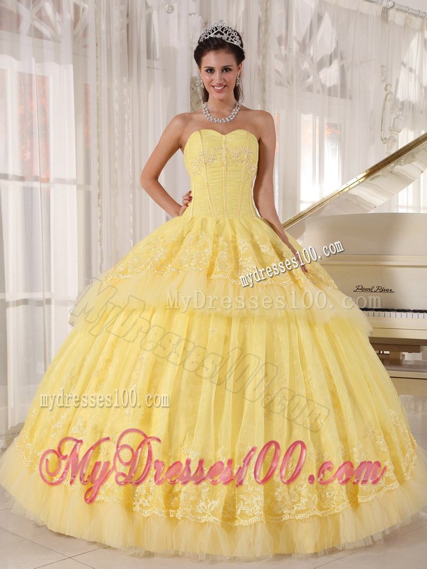 Yellow Ball Gown Sweetheart Appliques Beaded Tulle Quinceanera Dress