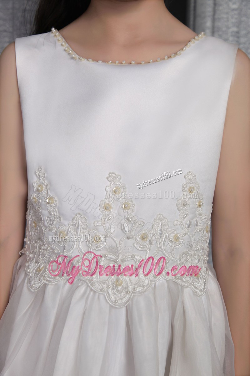 White Scoop Ankle-length Appliques Flower Girl Dress