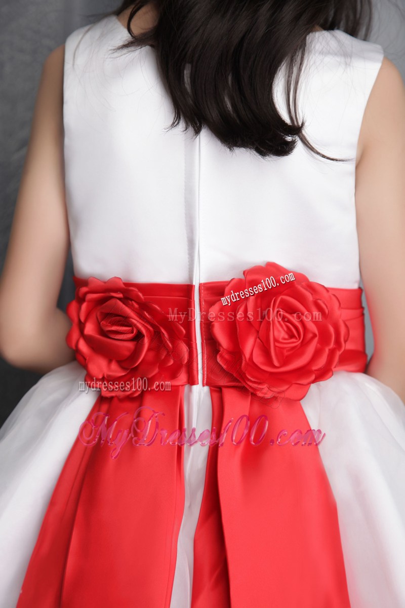White Princess Scoop Floor-length Belt Flower Girl Dress