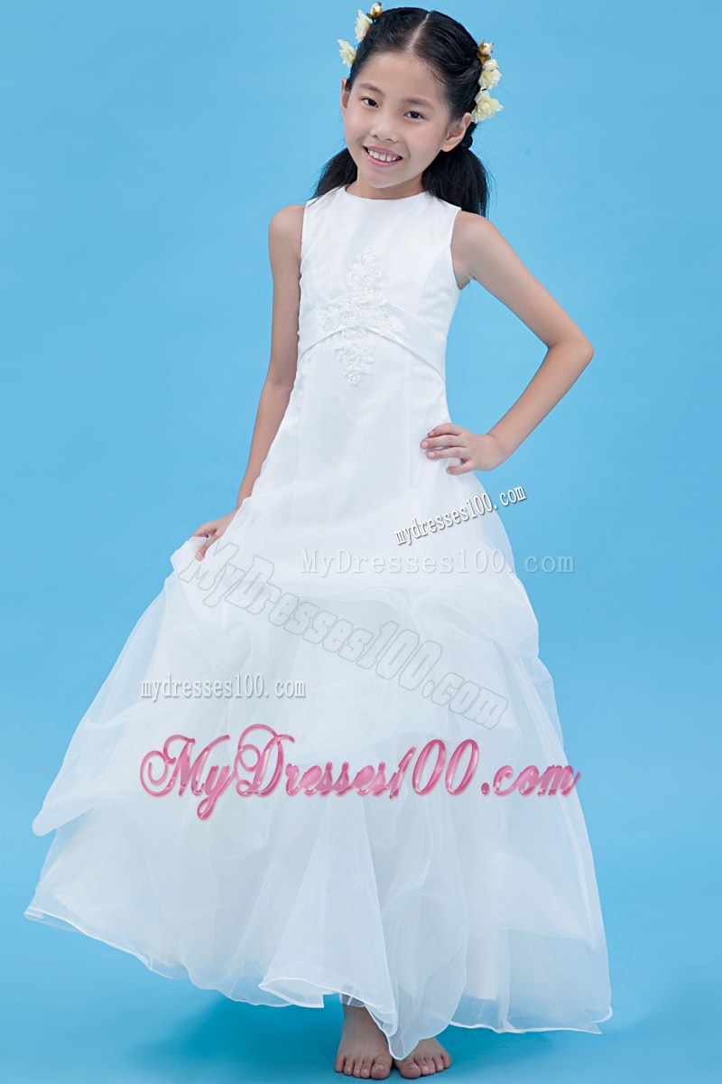 White Scoop Ankle-length Appliques Flower Girl Dress