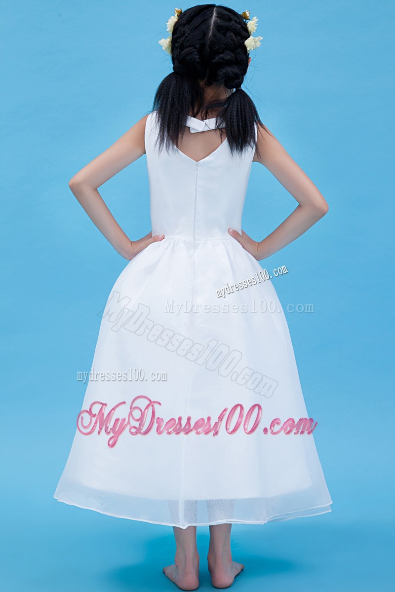 White V-neck Ankle-length Appliques Flower Girl Dress