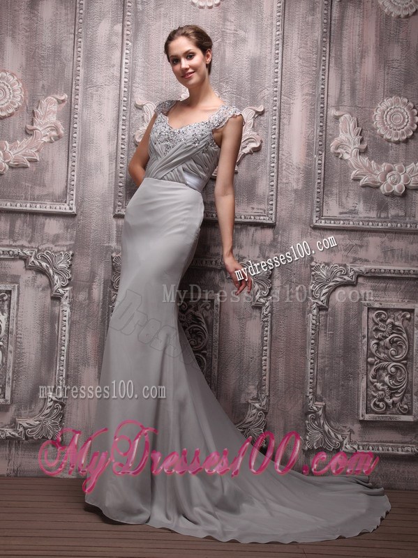 Gray Empire V-neck Brush Train Beading Prom Evening Dress for Women