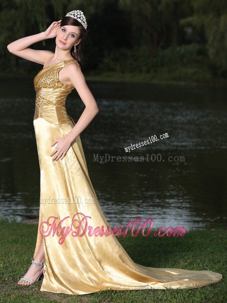 High Slit Gold Plus Size Prom Dress In Formal Party With One Shoulder Beaded Decorate