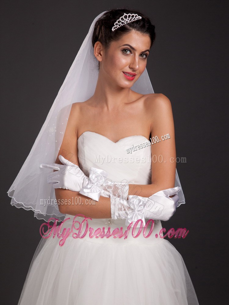 Pretty Bowknot Fingertips Satin Wrist Length Bridal Gloves