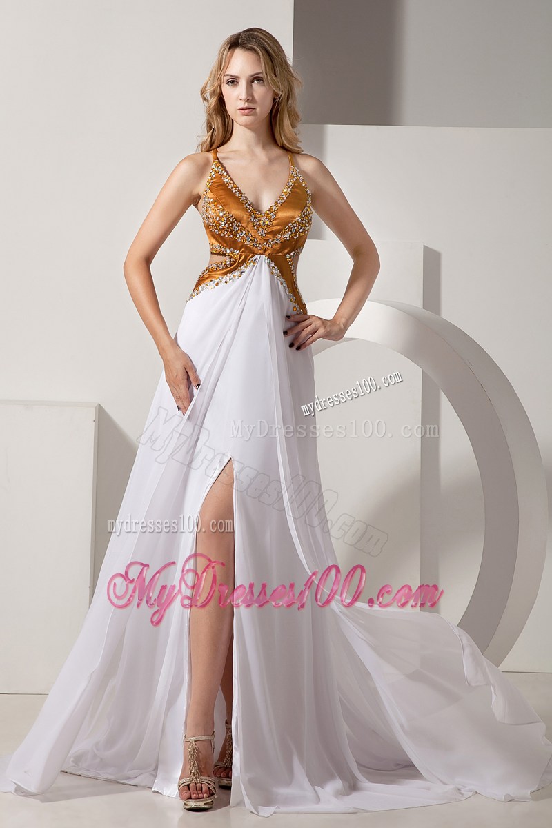 White V-neck Beading Celebrity Dresses with Appliques High Slit