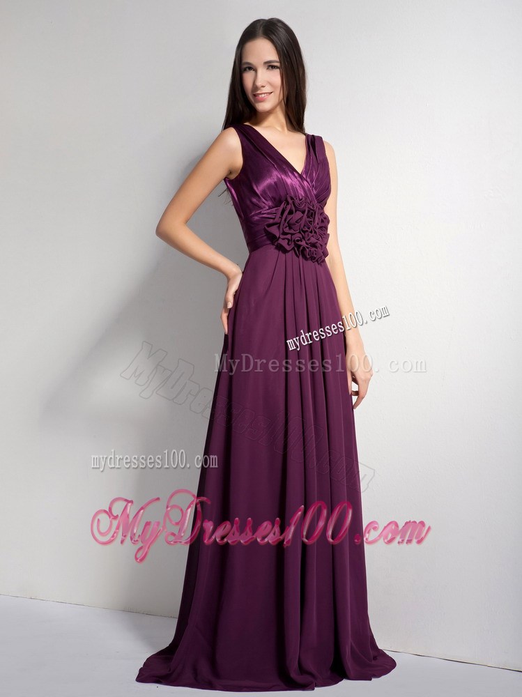 2013 Classical Dark Purple V-neck Ruffles Celebrity Dresses