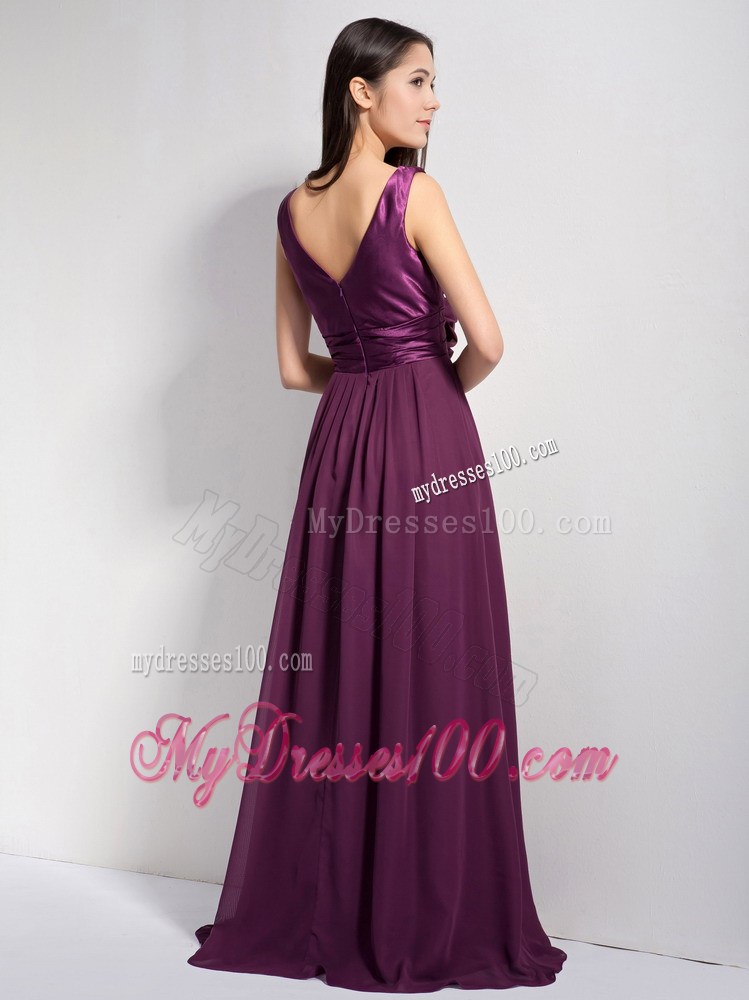 2013 Classical Dark Purple V-neck Ruffles Celebrity Dresses
