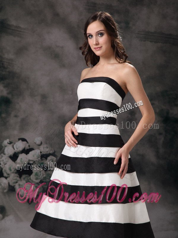 Black and White Strapless Knee-length Beading Celebrity Dresses
