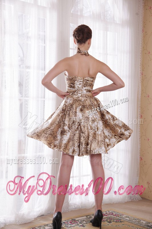 Sexy A-Line / Princess Halter Cocktail Dress Knee-length Print Beading