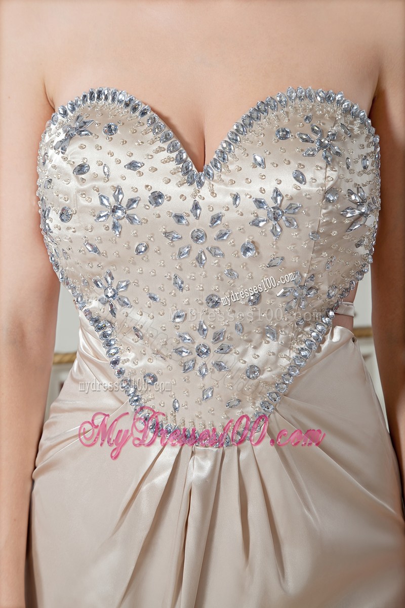 Champagne Empire Sweetheart Ruching and Beading Graduation Dresses