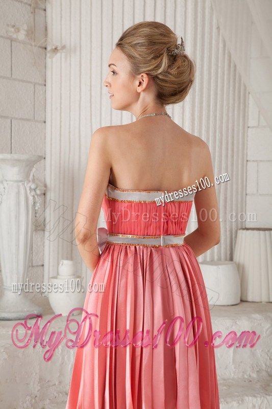 Watermelon Sheath Strapless Knee-length Graduation Dresses with Bow