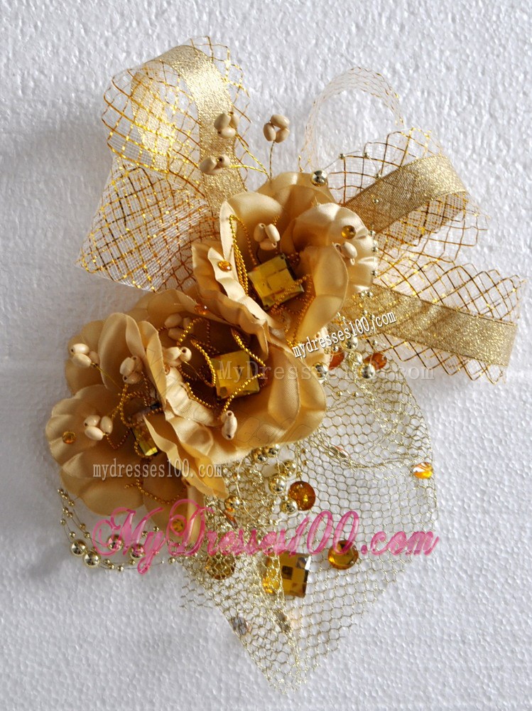 Hand Made Flowers Decorate and Tulle For Wedding Party