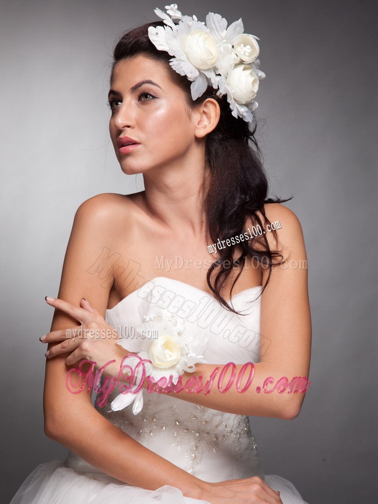 Pretty Fascinators Hand Made Flowers Wedding Wrist Corsage