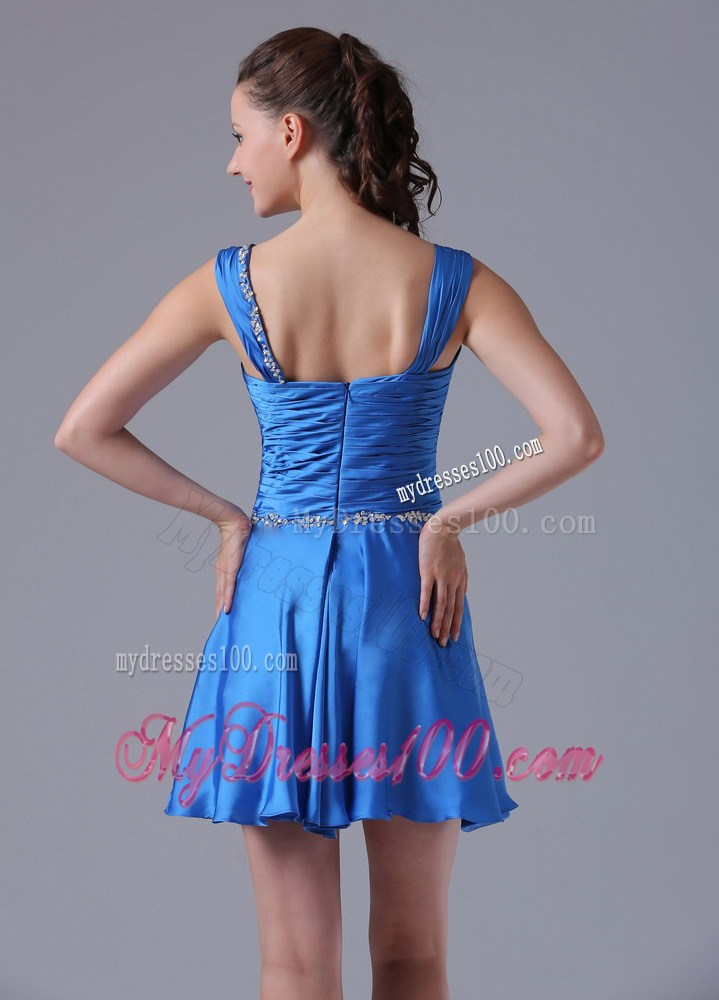 2013 Straps Ruched Decorate Bust Homecoming Dresses With Beading