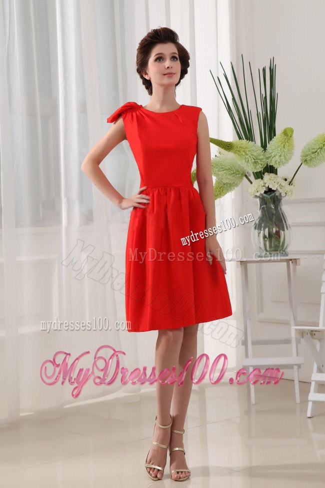 Red Short Homecoming Dresses with Knee-length Scoop for 2013