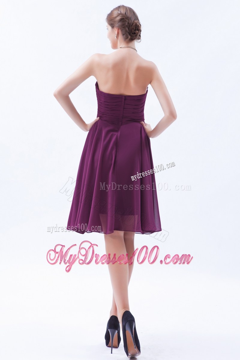 Dark Purple Strapless Homecoming Dresses with Appliques and Ruching