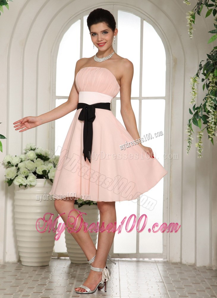Cheap Baby Pink Homecoming Dresses With Black Sash Knee-length