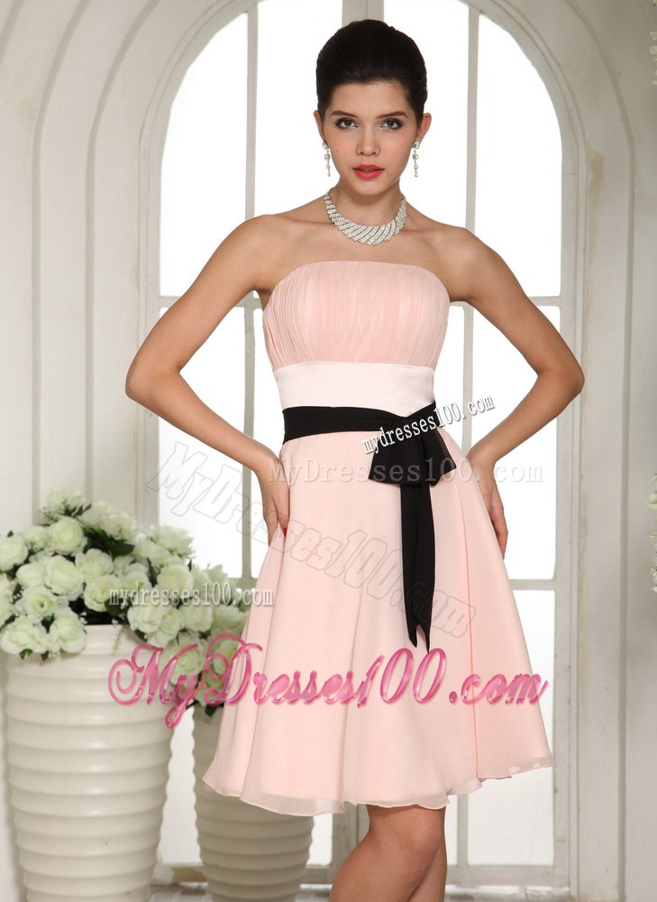 Cheap Baby Pink Homecoming Dresses With Black Sash Knee-length