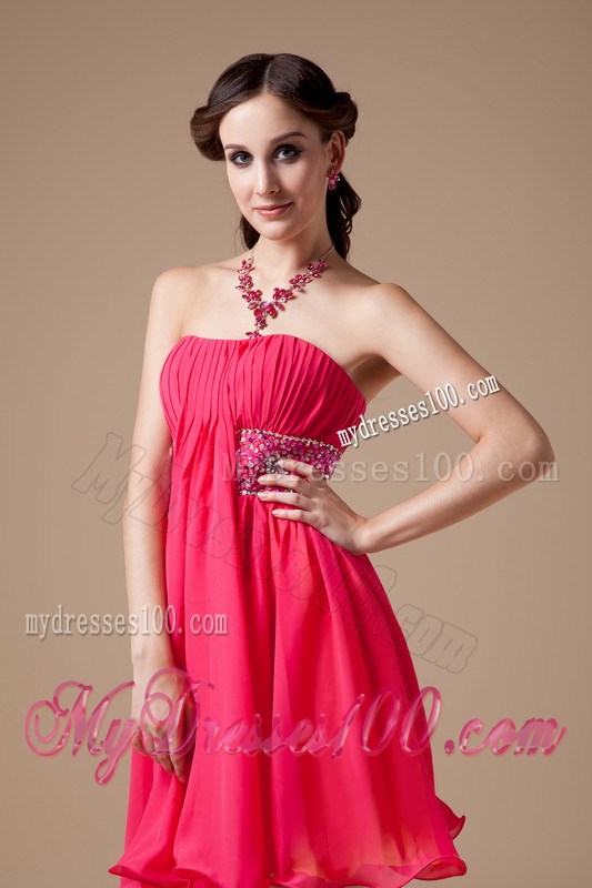 Luxurious Red Empire Strapless Short Homecoming Dresses Beading