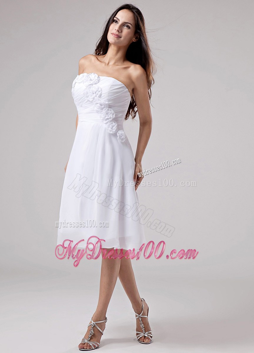 Hand Made Flowers Strapless Knee-length Homecoming Dresses White