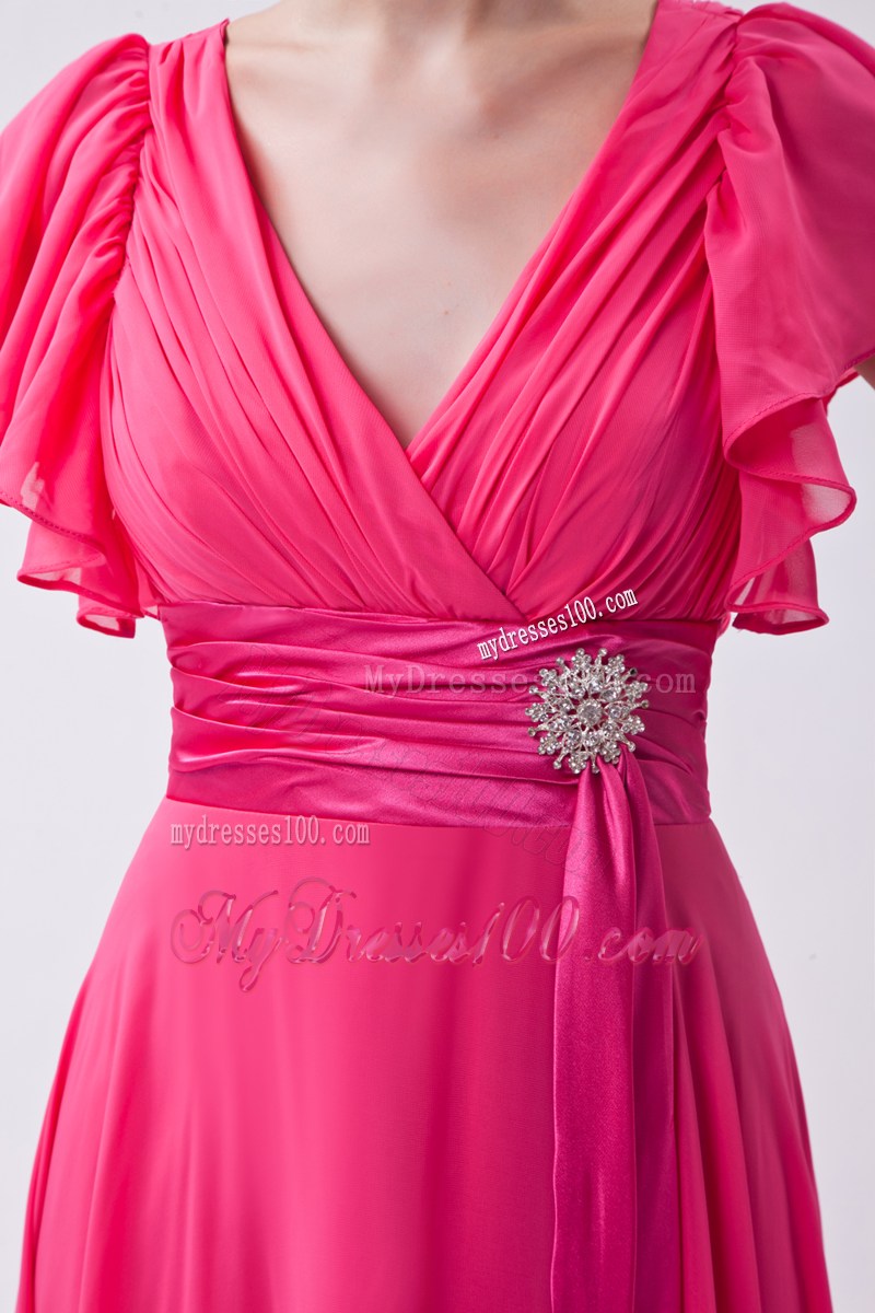 Hot Pink Empire V-neck Homecoming Dresses with Ruched Brush Train