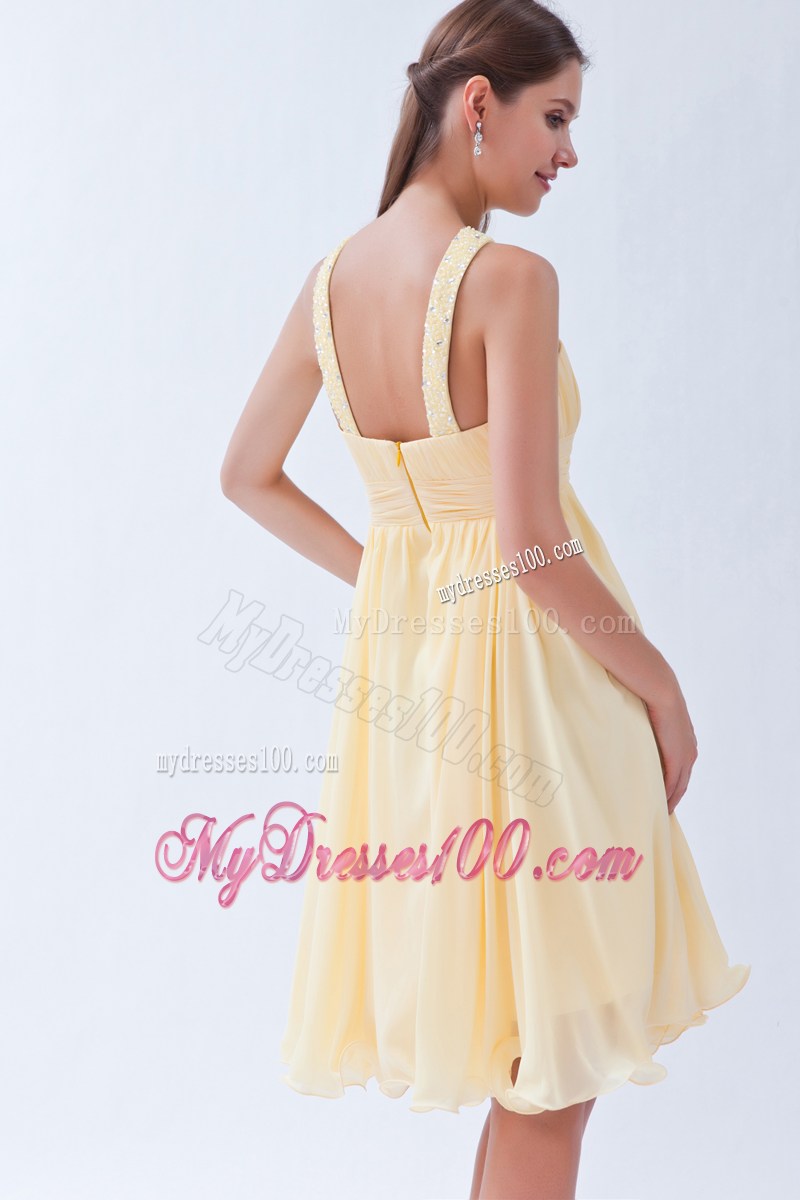 2013 Cheap Yellow Empire V-neck Beading Short Homecoming Dresses