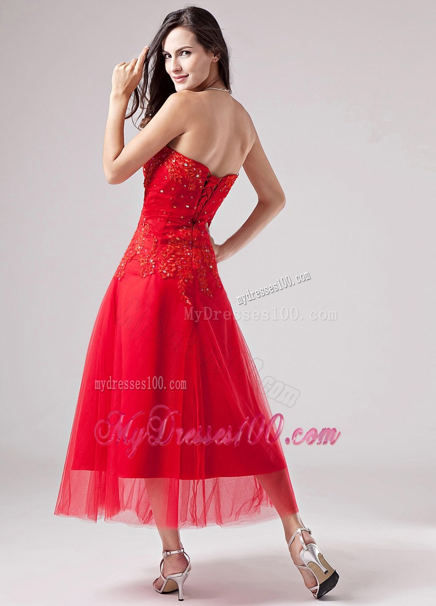Luxurious Red Sweetheart Homecoming Dresses Beading Appliques