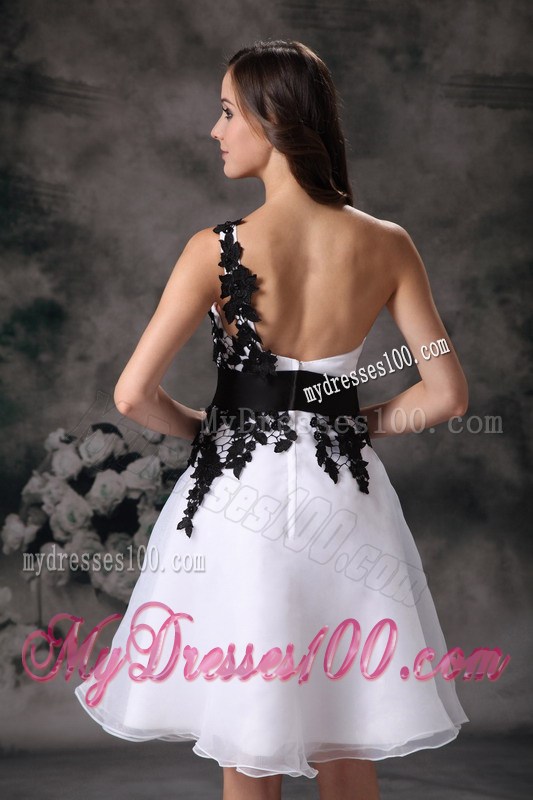 Modest White One Shoulder Lace Short Homecoming Dress 2013