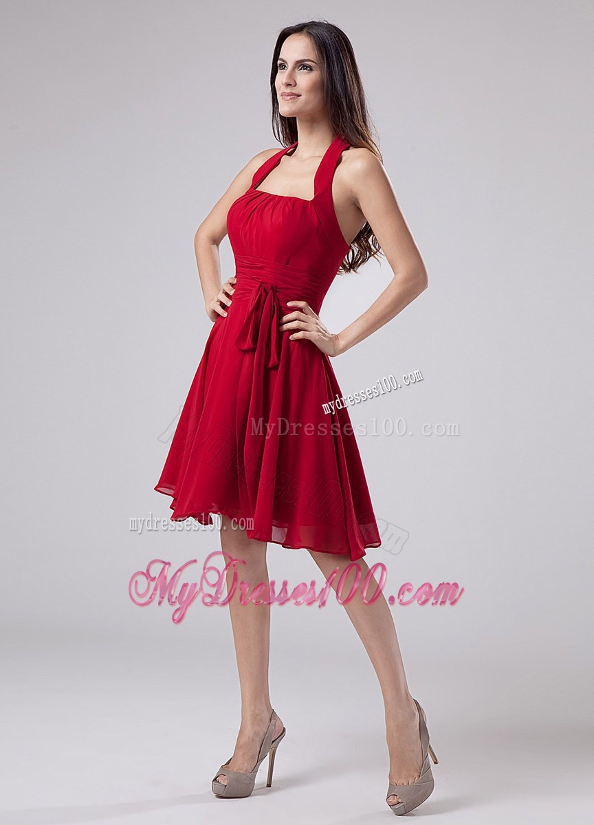 Red Halter Chiffon Knee-length Bridesmaid Dress Wedding Party