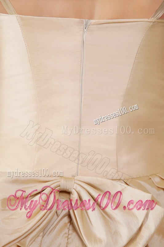 Champagne Princess Spaghetti Straps Short Bow Homecoming Dresses